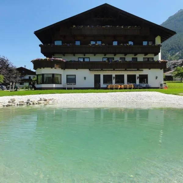 Hotel Steuxner, מלון בנוישטיפט אים שטובייטל