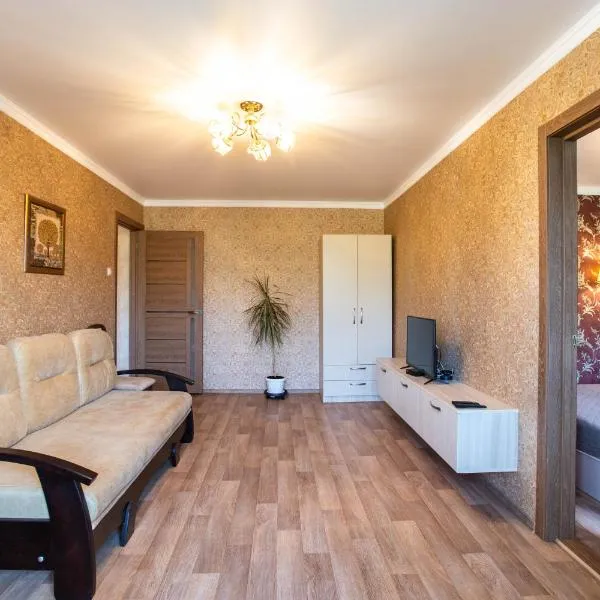 Двушка люкс автовокзал, hotel in Mykolaiv