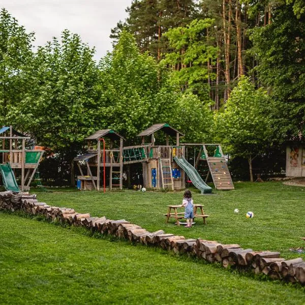 Wolkendorf Bio Hotel & Spa, hótel í Vulcan