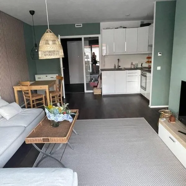 Appartement Feucht -Bhf 5 Min - Nähe Messe, hotell i Feucht