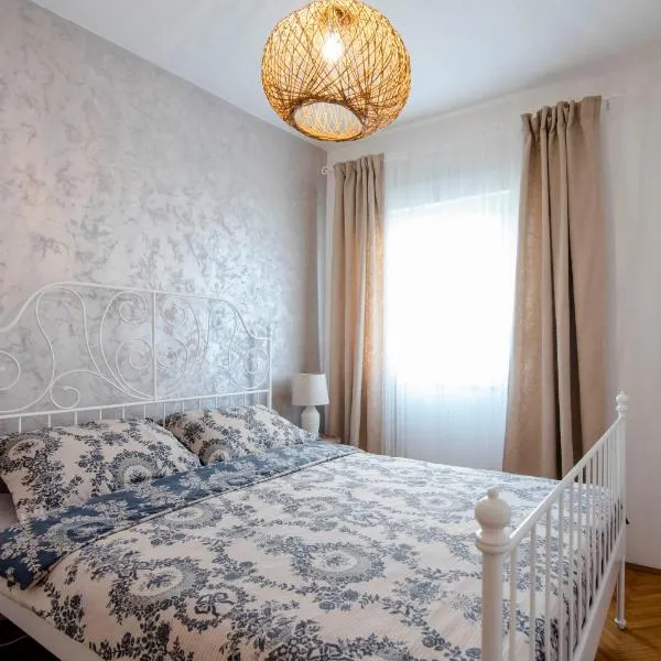 Apartman Karla, hotel a Sinj (Signo)