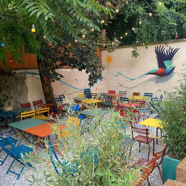 YASI Hostel, hotel v destinaci Lyon