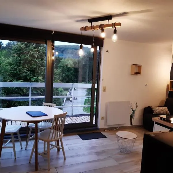 Le Repos'Han, hotel v destinaci Han-sur-Lesse