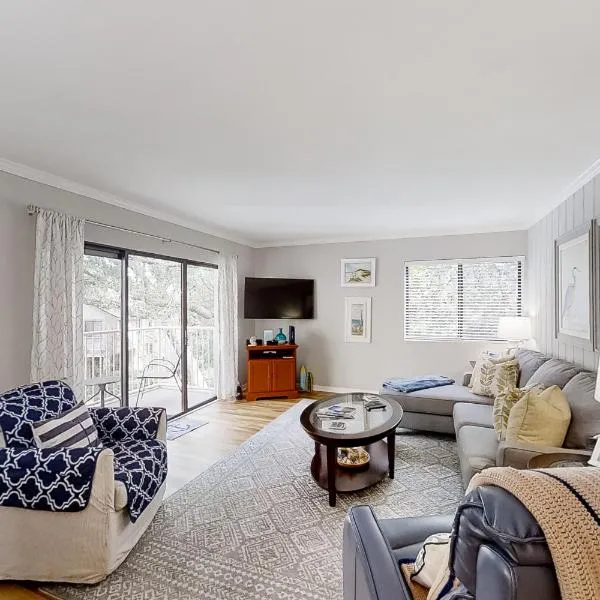 2120 Beach Wood, hotel in Fernandina Beach