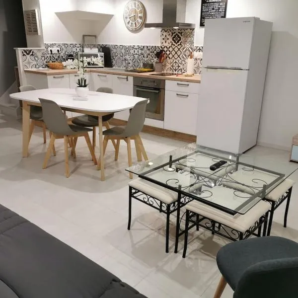 Jolie maison de vacances – hotel w mieście Saint-Laurent-de-la-Salanque
