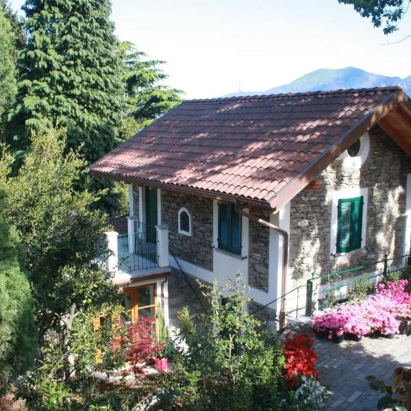 La Camelia d'Oro, hotel in Oggebbio