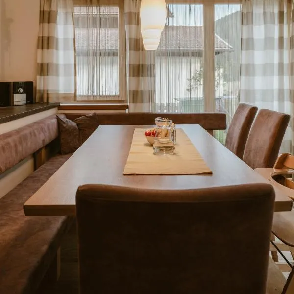 Ferien und Familienhaus Robert Haider, hotel v destinaci Innervillgraten