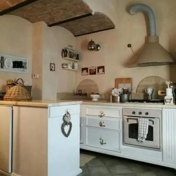 Casa campagna bosco, hotel v destinácii Frassineta