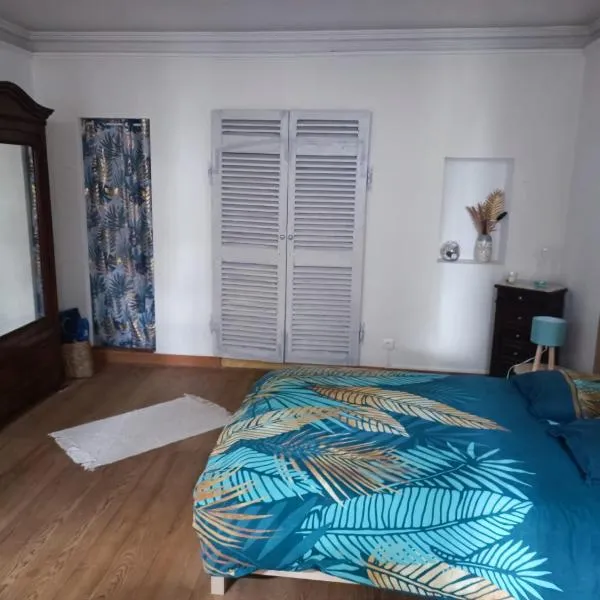 L'écrin, hotel v destinaci Lacroisille