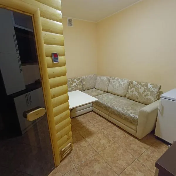 Квартира сауна, hotel in Ternopilʼ