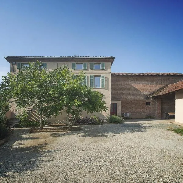 Antica Casa Santa Maria, hotel in Pomaro Monferrato