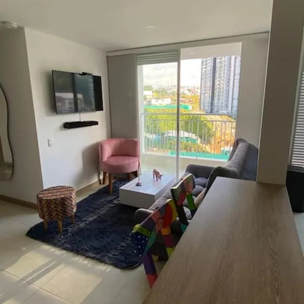 Amplio y acogedor apartamento cerca al Cable Plaza, hotel en Manizales