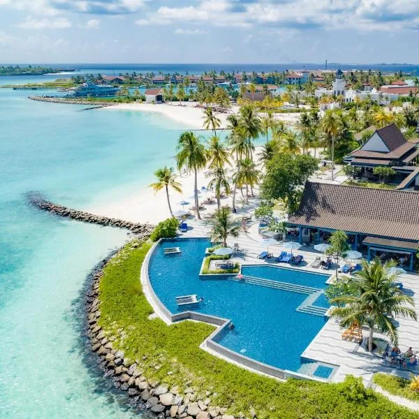 SAii Lagoon Maldives, Curio Collection By Hilton, hotelli kohteessa Eteläinen Malén atolli
