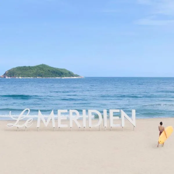 Le Méridien Shimei Bay Beach Resort & Spa, hotel em Wanning