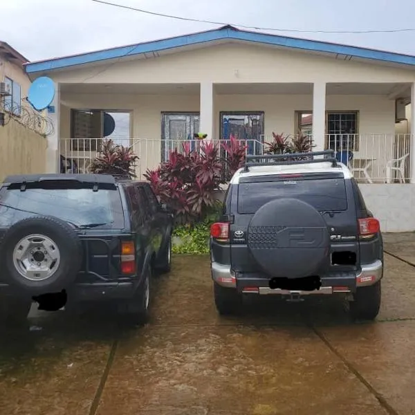 Savagem Furnished Apartment, hotel v destinaci Freetown