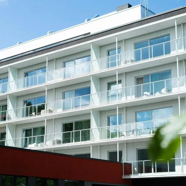 Bob W Pärnu โรงแรมในปาร์นู
