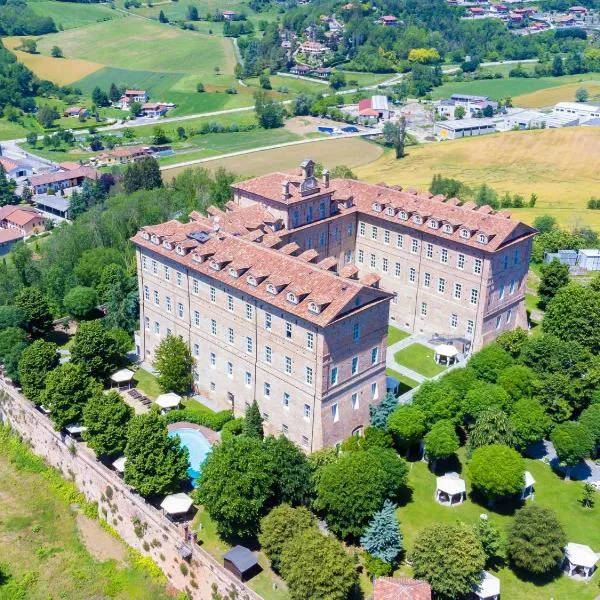 Montaldo Castle & Resort, hotel in Albugnano 