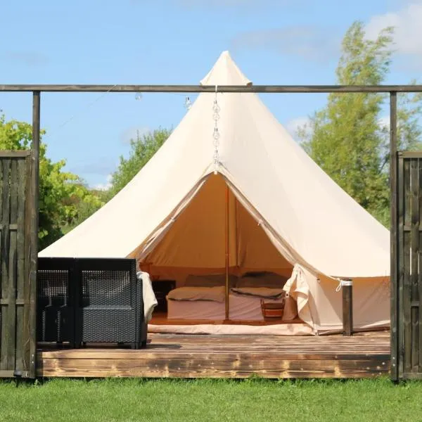 Haramara Tipi, hotel di Vester-Skerninge