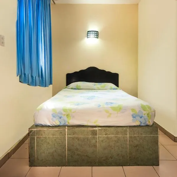 OYO Hotel San Martin: Jamapa'da bir otel