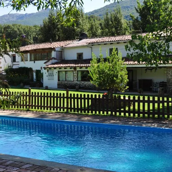 La Casería, hotel v destinaci Navaconcejo