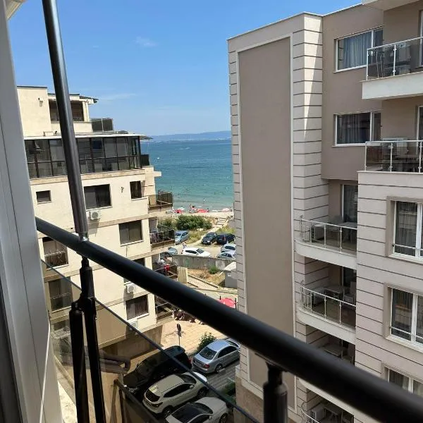 Abel Apartment, hotel v destinaci Pomorie