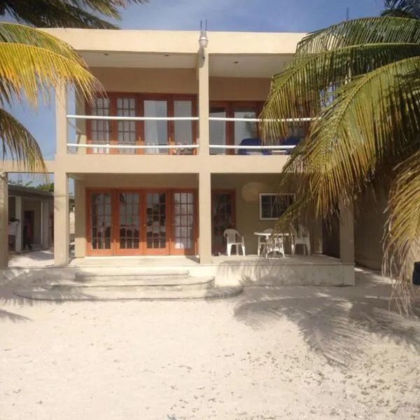 Villas Del Mar, hotel v destinaci Celestún
