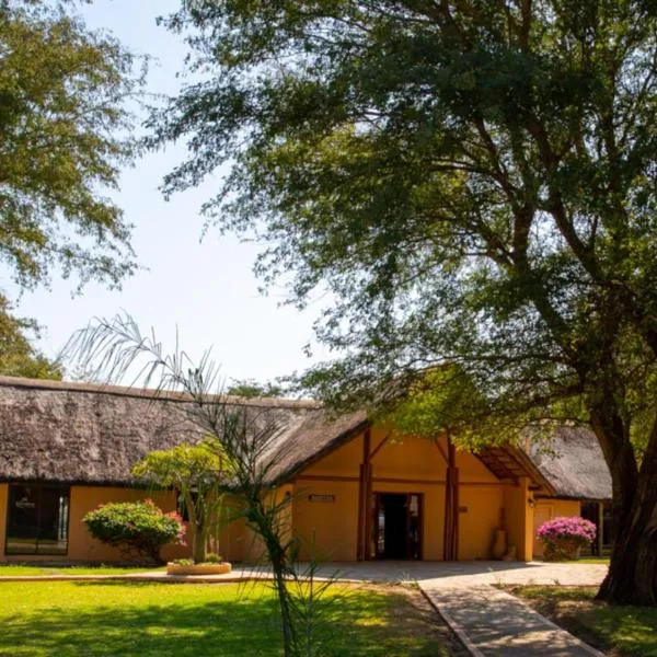 Kayova River Lodge、Ndiyonaのホテル