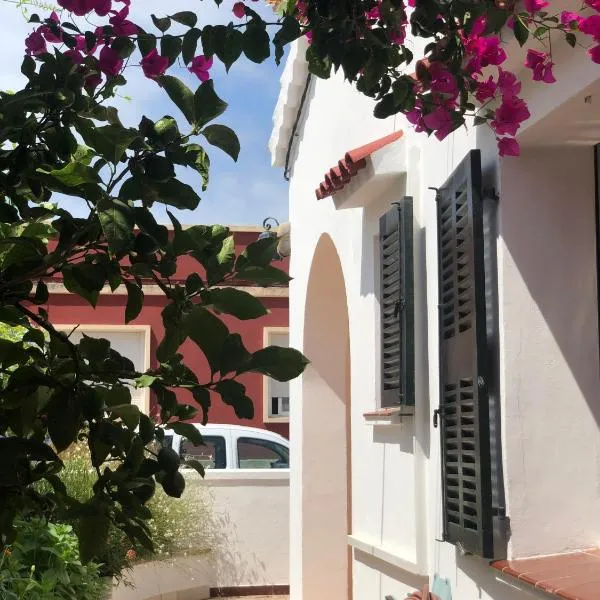 Habitación doble con baño privado Casa Típica Ciutadella centro, hotel v destinaci Ciutadella