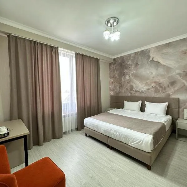 Lumarc Hotel, hotel v destinaci Biškek