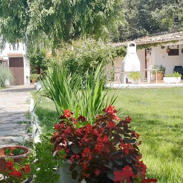 Casa Rural en Naval, Torre San Rafael, khách sạn ở Naval