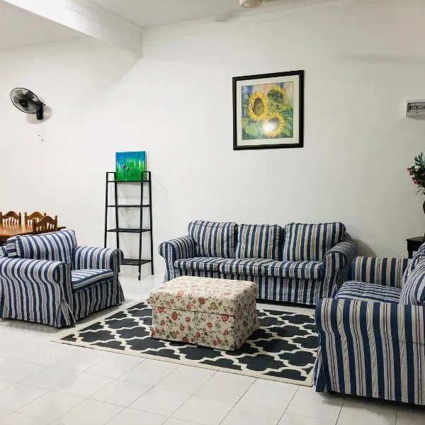 Alyn Home Batu Pahat V Netflix Wifi Cuckoo, hotel in Batu Pahat