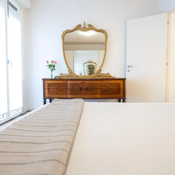 MYHOUSE APARTMENT, hotel v destinácii Cervignano del Friuli