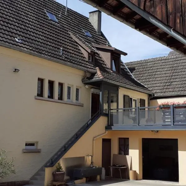 Les Hirondelles du MAMBOURG, hotel in Sigolsheim