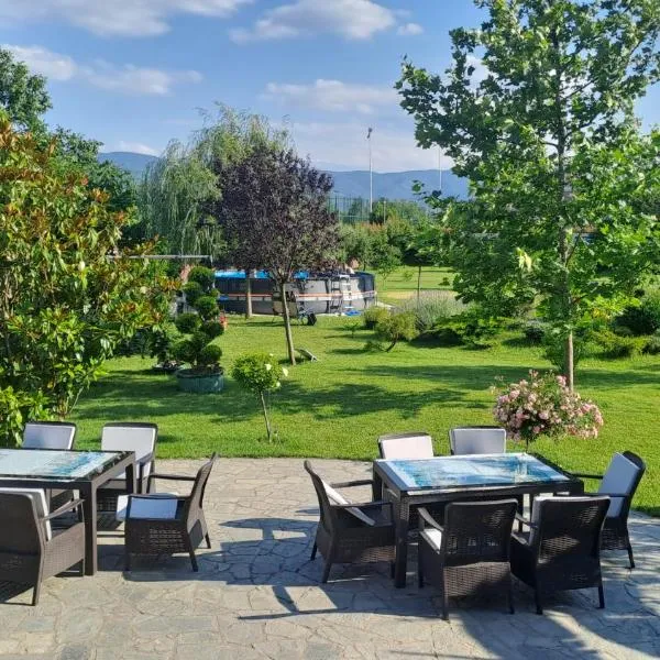 Green Villa Rodna, hotel a Ljubanci