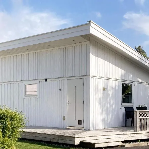 3 person holiday home in RÖNNÄNG-By Traum, hotel di Rönnäng