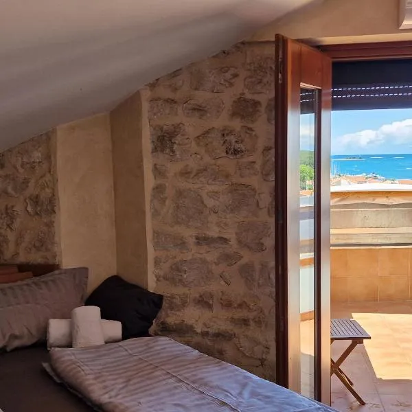 VISTA ART sea view, hotel v destinaci Funtana