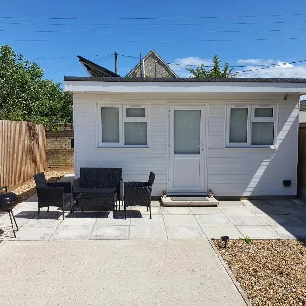 The Tiny Sea Gem, hotel di Jaywick Sands