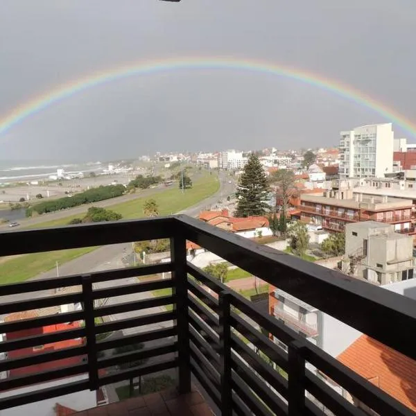 Punta Mogotes,hermosa vista al mar y al atardecer, hotel em Mar del Plata