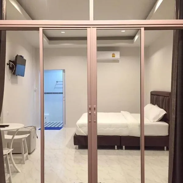 Baan Chom Lay, hotel v destinaci Prachuap Khiri Khan
