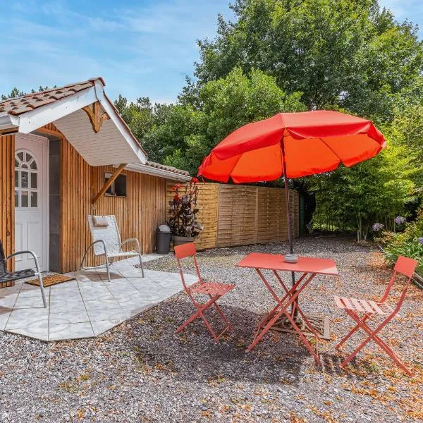 Studio Bassin d'Arcachon, hotel v destinaci La Teste-de-Buch