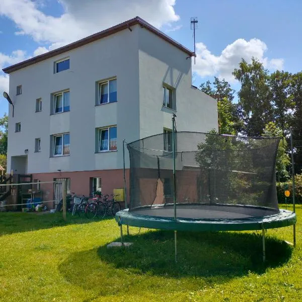 Pokoje Gościnne Danusia – hotel w mieście Karwieńskie Błoto Drugie