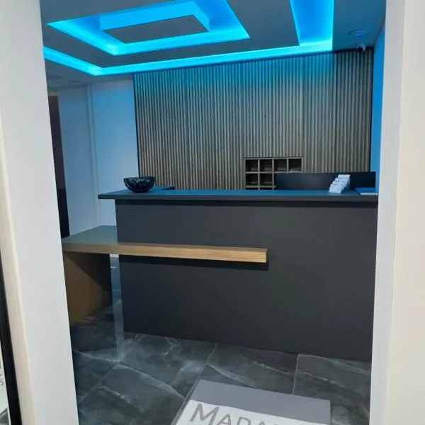 Madamik apartments, hotel v destinaci Bijela