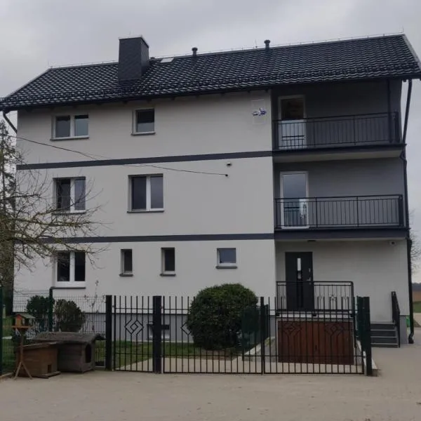 Agroturystyka Nowe Polaszki 10、Nowe Polaszkiのホテル