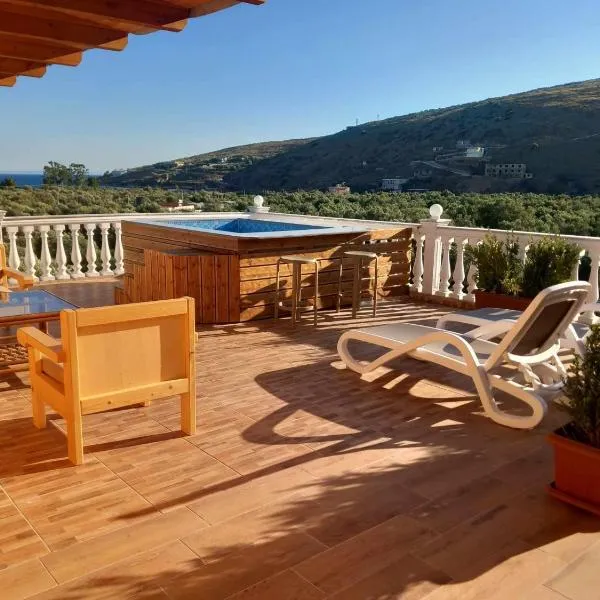 Irini's Guesthouse, hotel in Qeparo