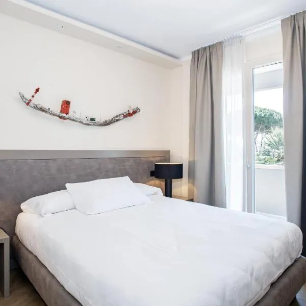 Hotel Barcarola 2, hotell i Marina di Campo