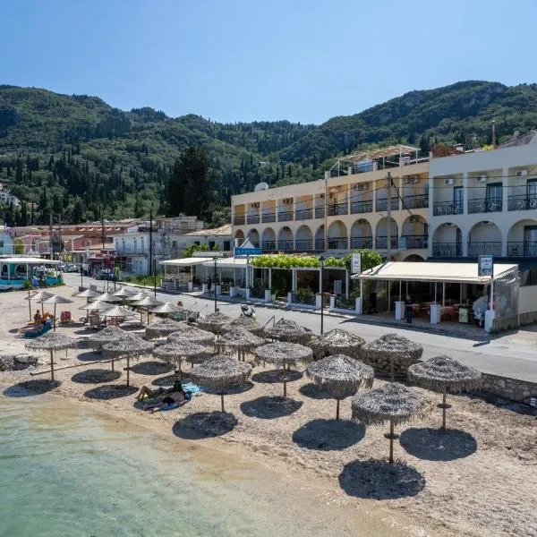 Riviera Seaside Hotel, hotel en Benitses