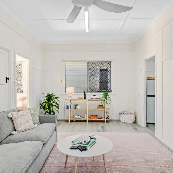 Sage Cottage! CBD Perfection!, hotel v destinaci Toowoomba