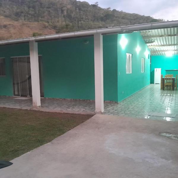 Casa Ampla e Confortável a 10 minutos Praia Ubatumirim Cambuca