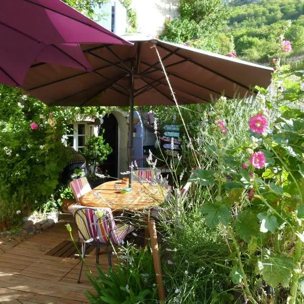 chambre campagnarde, hotel in La Martre