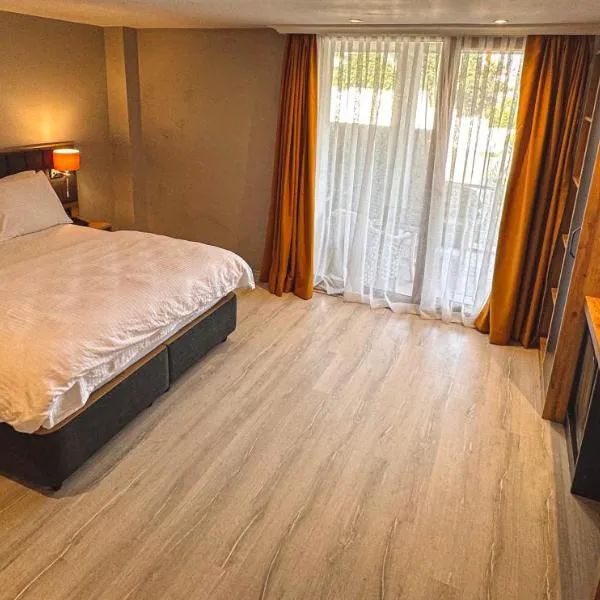 Çamlıca Hotel, hotel v destinácii Pelitli